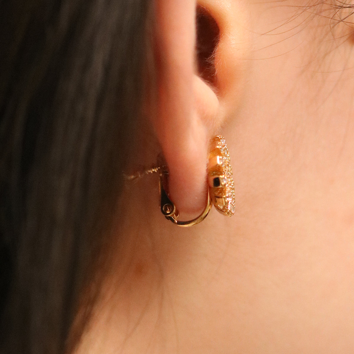 Daisy Cubic Clip on Earrings-2