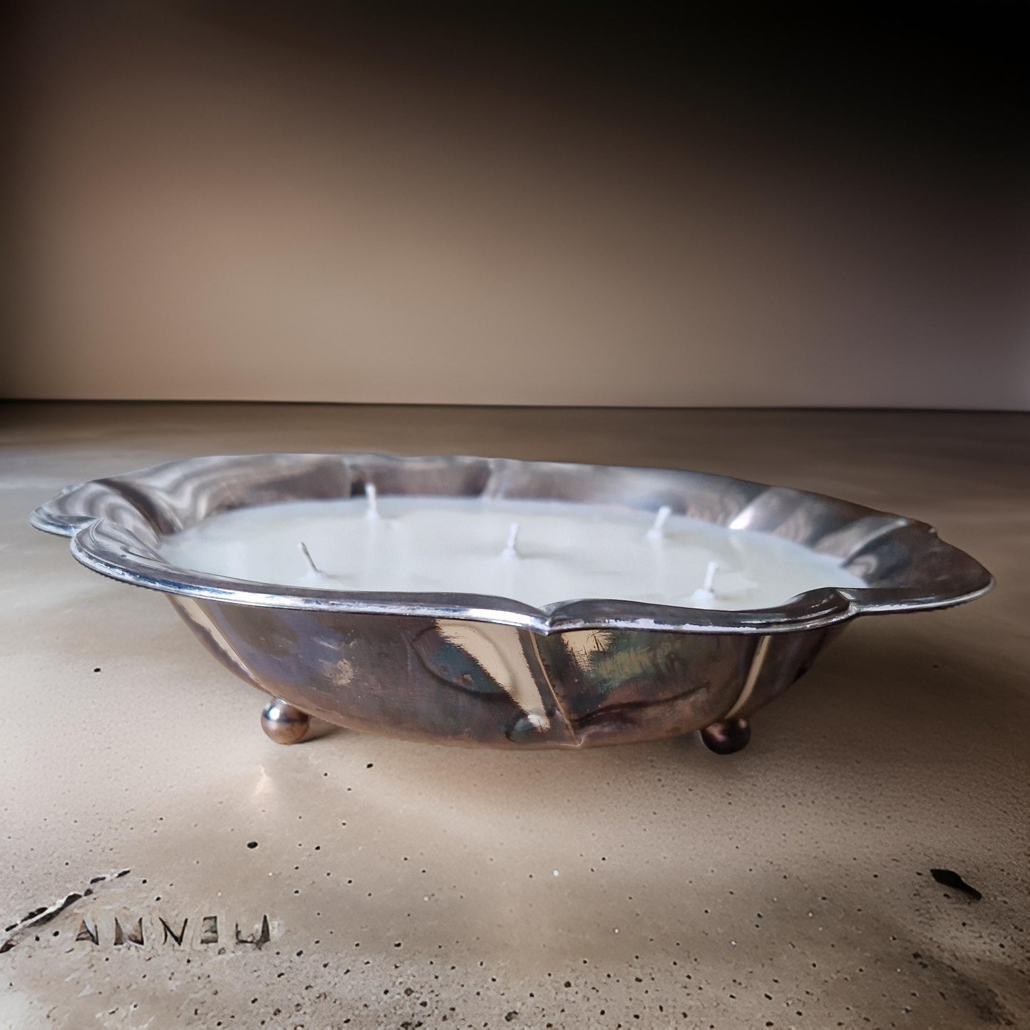 Flower-Shaped Bowl Candle – Vintage Bookshop Scent-2