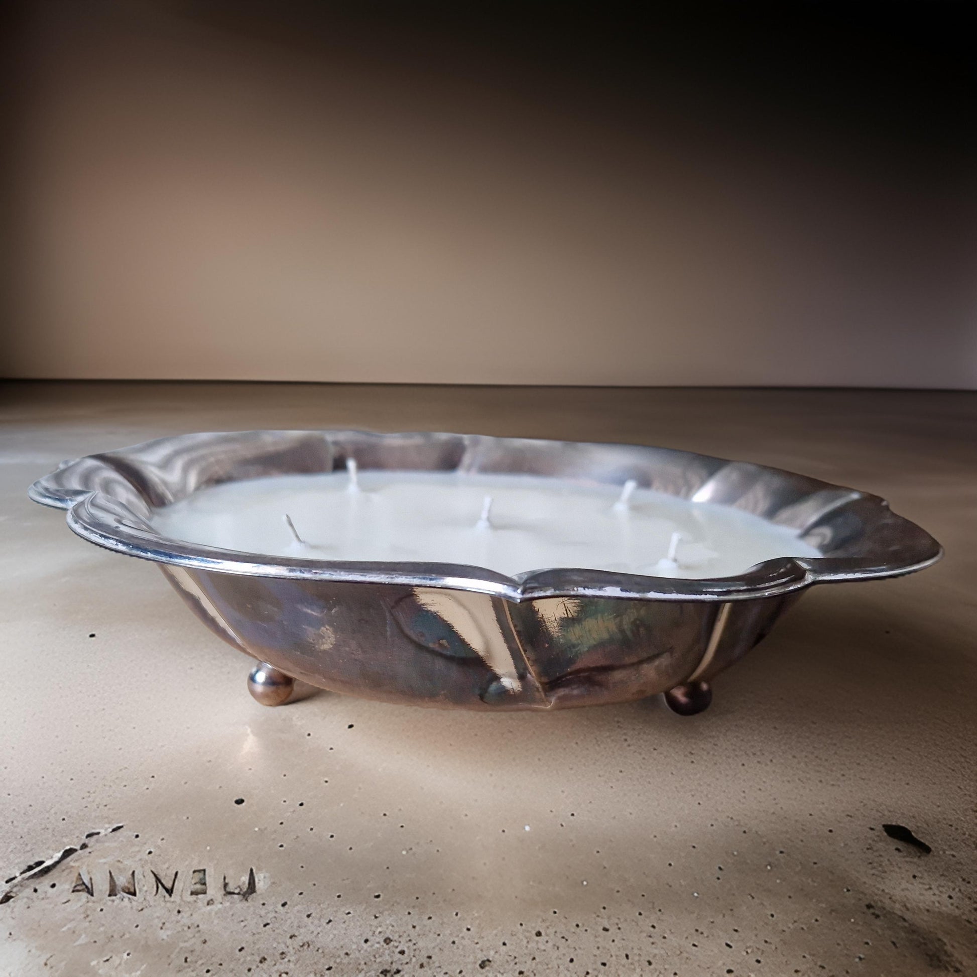 Flower-Shaped Bowl Candle – Vintage Bookshop Scent-2